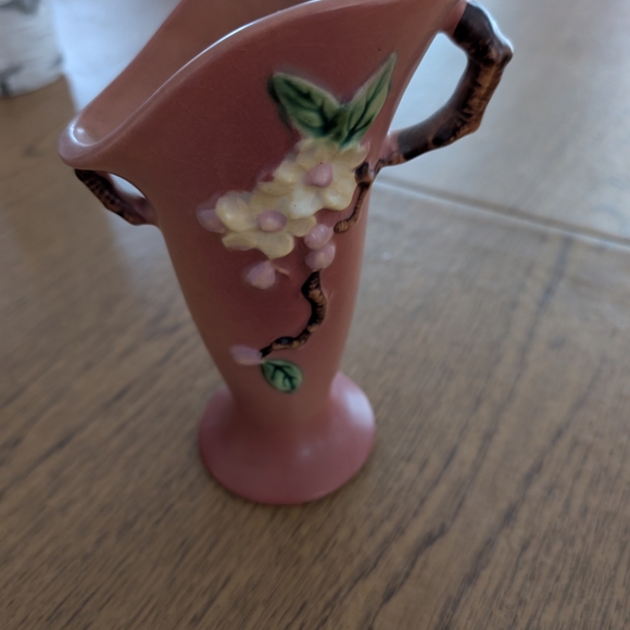 Roseville Pink Apple Blossom Vase - Picture 5 of 7